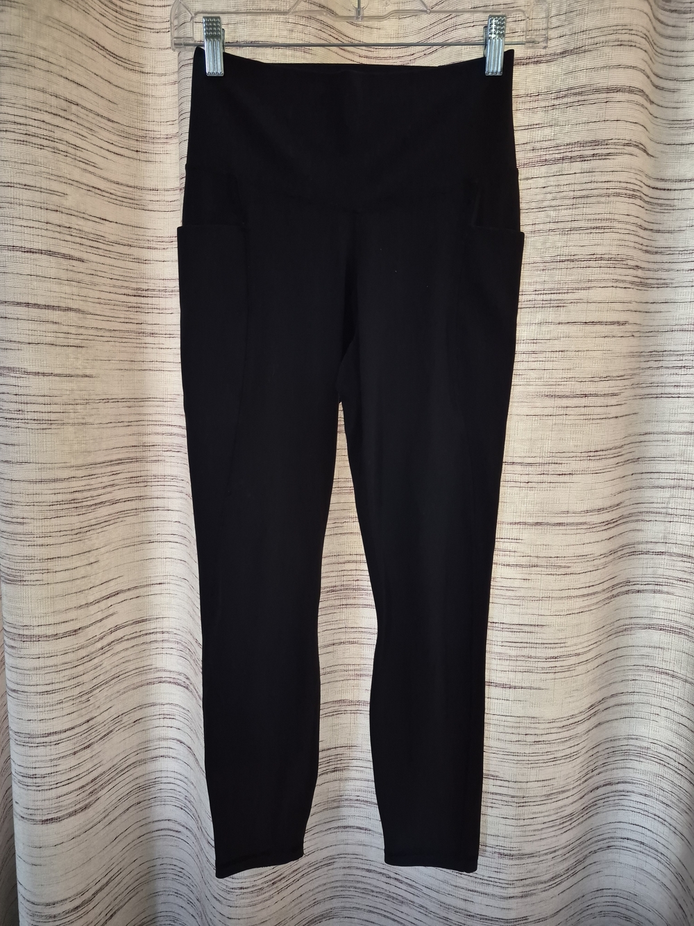 High-Waist Black Stretch Ankle Leggings with Pockets